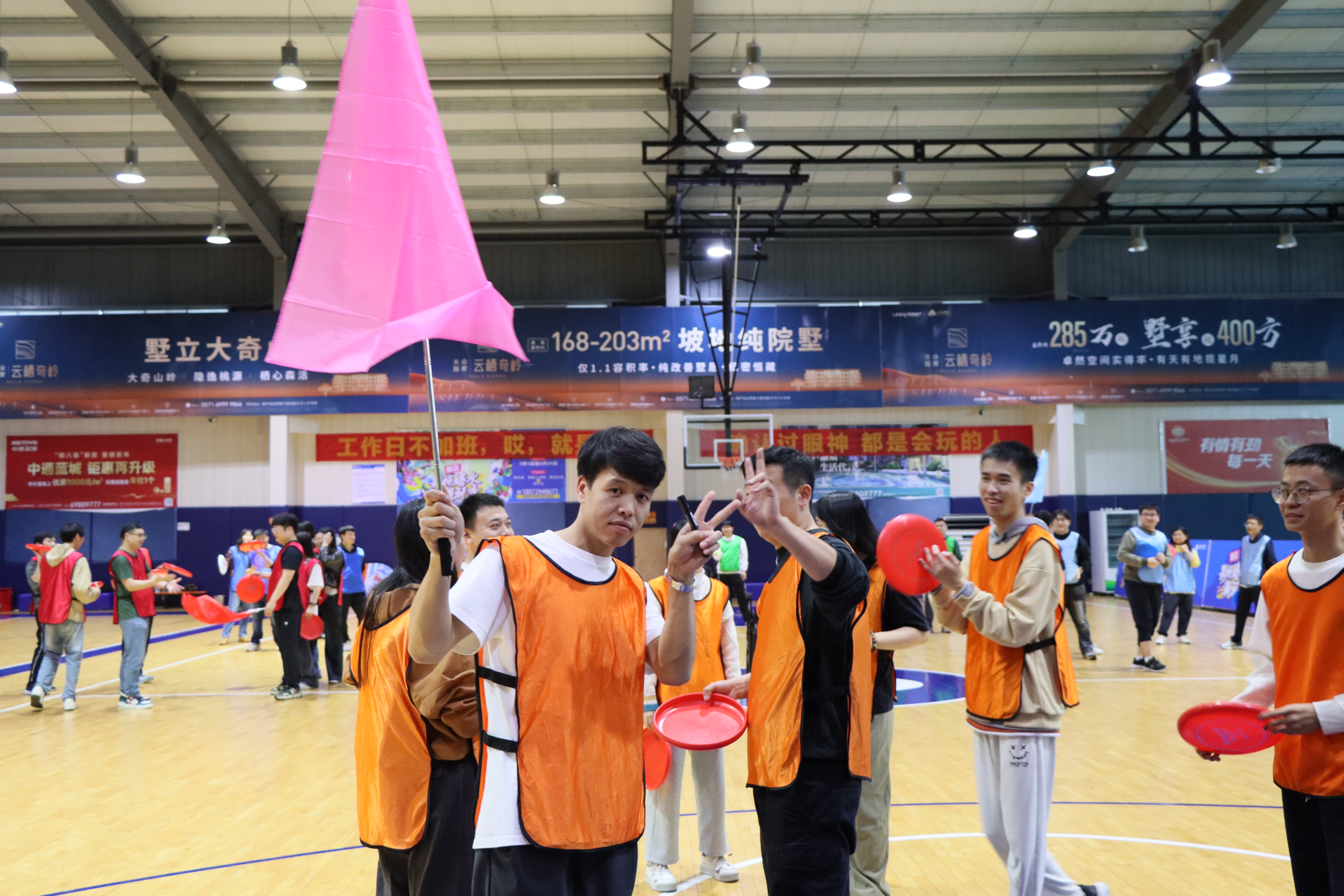 tyc1286太阳成集团团建 | 桐庐两日之旅：秋高气爽，，，，，共筑团队新风貌